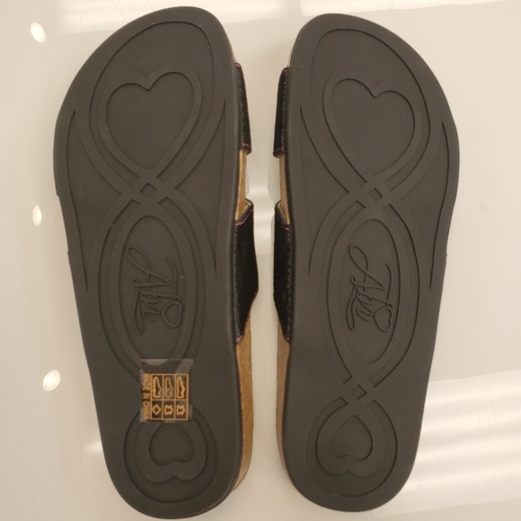 Black Leather Love Sandals Birkenstock Style - Picture 2 of 6